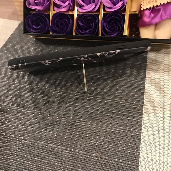 Iphone Marble Case - Picture 3 of 7